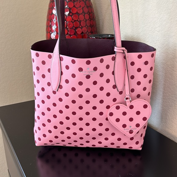 Kate Spade Arch Love Birds Small Reversible Tote - Picture 11 of 17